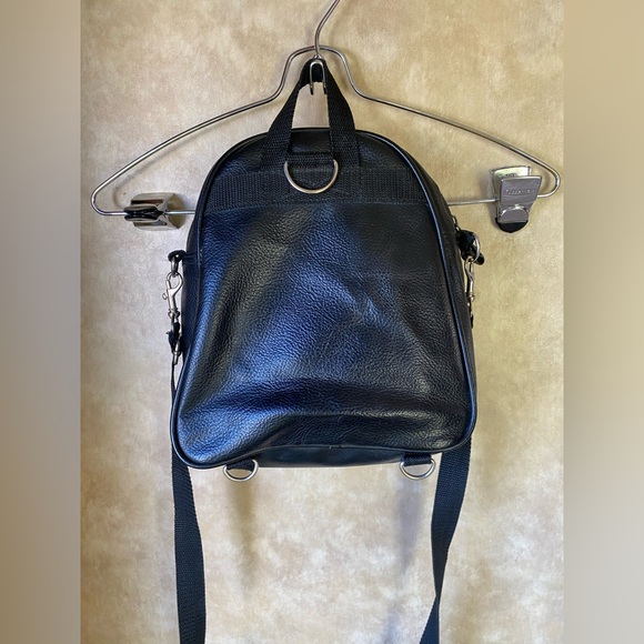 Y2K 90s Looney Tunes Tweety Bird Embroidered Faux Leather Backpack Crossbody VTG - Picture 5 of 7